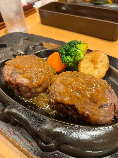 おはようございます☀
本日18時から出勤します🎶
ご予約お待ちしております🙋‍♀️💖

久しぶりにさわやか食べたいなあ…