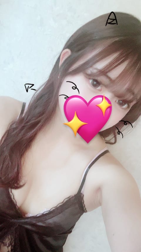 おはようございます☀️

今日最終日です😢
次いつ来れるか分からないからぜひ会いに来てくださいっ💖💖

13:00~25