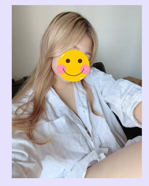 S様👨🏻💕💕
2回目なのにそれを感じさせないくらい一緒にいて居心地が最高です😂❣️🌞
モスバーガーのシェイク早く飲みたい