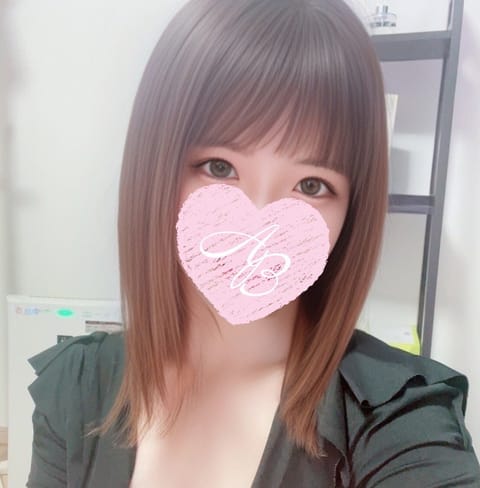 ご来店ありがとうございます🌸
三連休いかがお過ごしですか？

以降スムーズにご案内可能です🙆‍♀️

お問い合わせ
07