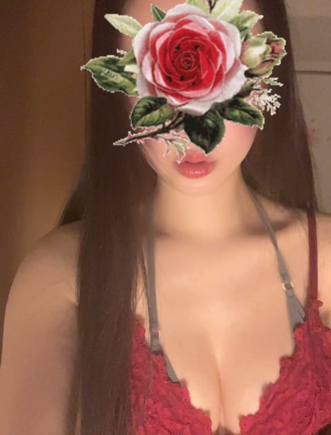 ⏰19〜25時
水天宮ルーム出勤してます♡
あいにくの雨ですが、おまちしております♡