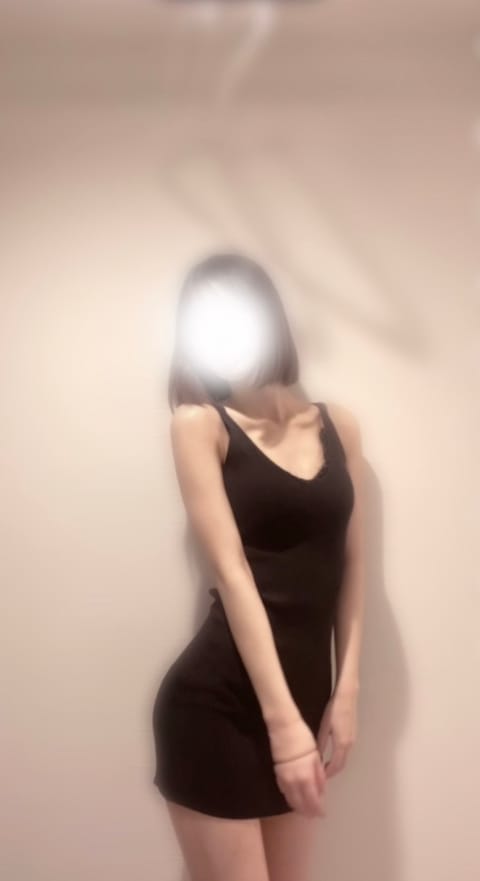 こんばんは♪月麦ですっ！
とってもおひさしぶり出勤あしたです🕯️
たっくさん癒します🫠🫧
会いにきてくださいっ💞💞
19