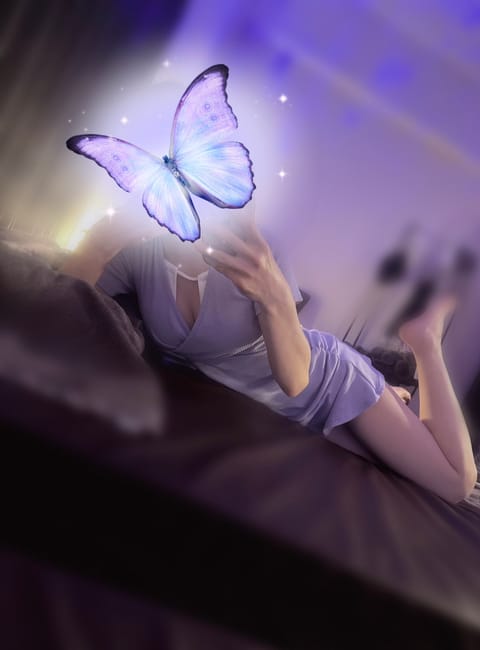 こんにちは、なおです🐰ྀི🌸

今夜は誰にお会いできるかな♩
楽しみです😊✨

🗓 豊田ルーム ᝰ✍🏼
        