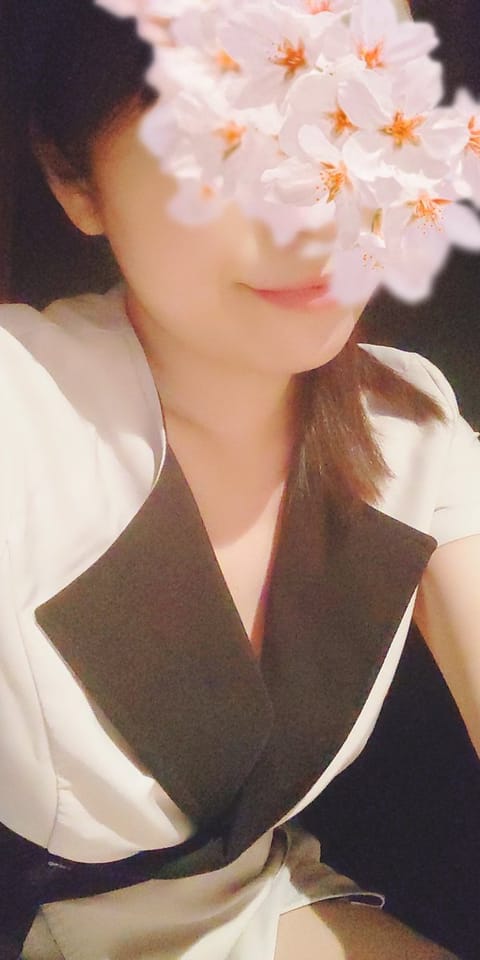 久しぶりに長時間出勤してます🫡