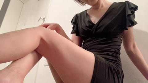 皆さんお疲れ様です

最近、朝晩が涼しくなって人肌恋しくなる季節になりましたね✨

次回の出勤です
10月27日（日）1