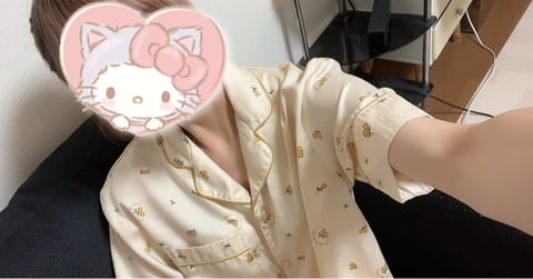 本日出勤時間少し早まって24:30から受付可能になりました(֊  ֊)イベントチェックしてぜひ会いに来てくれたら嬉しいで