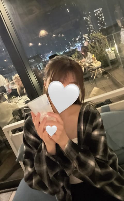 姫予約DMうれしい❣️❣️待ってます❣️❣️笑
特典？好評です✨✨