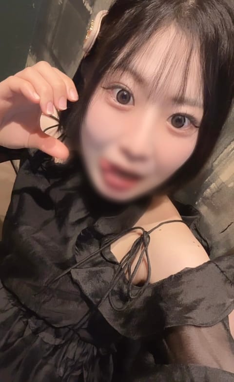 スタートから連続のご予約ありがとうございますっ⭐️

仲良し様口開けありがとう会えて嬉しかったし沢山褒めてくれて幸せ😽🩵