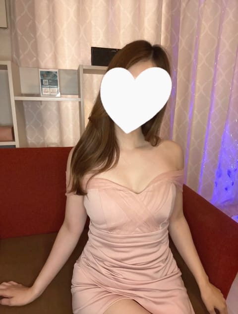 先日もご予約満了いただき、ありがとうございました🌸

先週は遠方からのお客様も✨
久しぶりに元気なお顔が見られて、とって