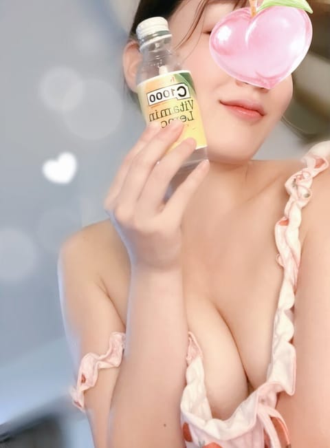 26時まで出勤だよー！✨
21時〜🈳
いつもの仲良しiさん来てくれた〜🥰
happy✨
出勤少ないからタイミング失ってた