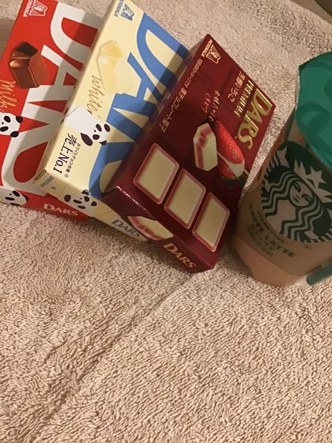 だいすきなチョコレートいっぱいうれしい🥰
いろんなお話聞けてたのしかった(*･ ･*)♡
また会えるの楽しみにしてますෆ