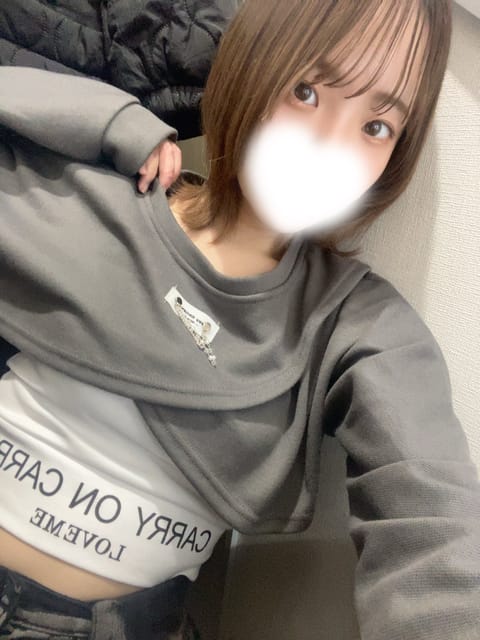 ただいまご案内中です🫶🏻

最終受付21:30なのでお誘いお待ちしております💕