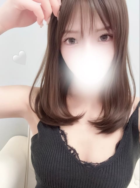 本日18時から3時まで出勤してます🙂✨