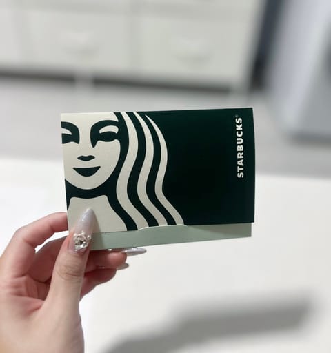ありがとうございます🥰
またスタバカードいただいちゃった>⩊<♩