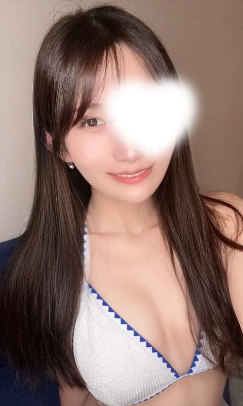 たくさんのお兄さんたちとの出逢いを求めて、本日から、新しく【@Crossfade】さんで在籍させていただきます！( ᴗ 