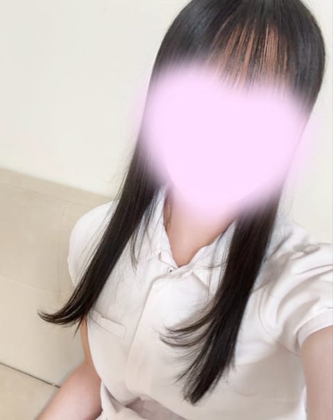 明日はお部屋にいるよ️🩵

ご予約頂いてる方ありがとうございます☺️

仲良しさんで埋めていただいたので嬉しいです(𓈒ʚ