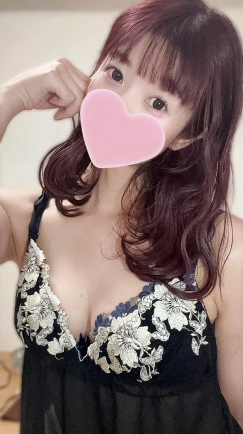 お久しぶりの投稿ですね✨️
本日13-3まで久しぶりにロング出勤します♡

8月最後の土曜日、川崎駅にたくさん人がいて賑