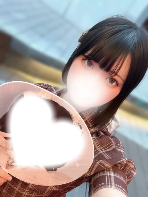 こんにちは🩵
本日五反田ルーム22-5 出勤です🌙
みなさんGWどうでしたかー？なこは好きなアイドルのライブに行ってきた
