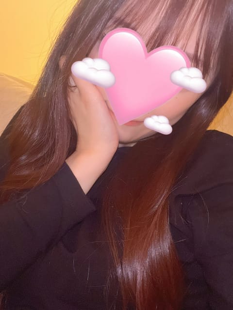 只今スグにご案内可能です🙆🏻‍♀️🩵
柏木のマッサージで癒されに来てください️🫧 どなたでもお待ちしてます！
