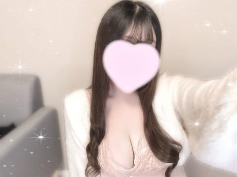 みなみです🎀🤍

今日は17:30までいます₍ᐢ‥ᐢ₎ ♡

今週は最後になるので
会いにきてくれたら嬉しいです🐰

#