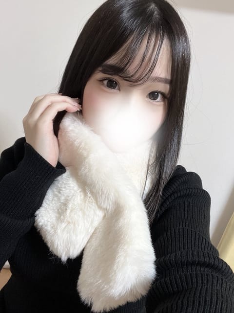 レッドアイさんでお世話になります！
らんです🔰🤍 

9日      21:00～5:00 📍登戸
12日    21:
