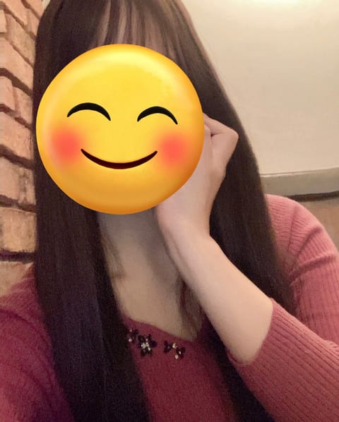 おはようございます😊
今日は18時まで恵比寿ルームにいるよ〜

私服の写真載せるようにしたら、お客様から評判良くて嬉しい