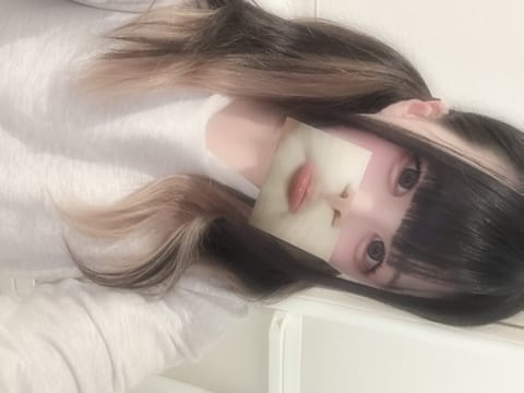 米原ルーム
22:15～空きがございます⭐️

ご都合よろしいお兄様♡
私のDMかお店にお問い合わせ待ってます🎶