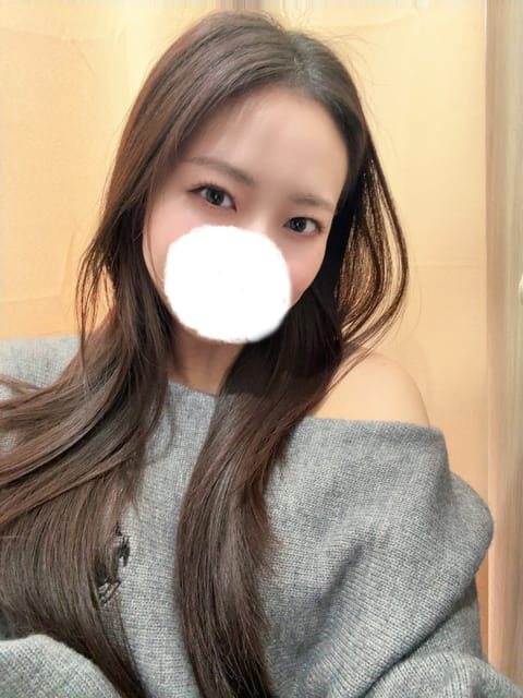 おはよう🌞まなです☁️

本日　【11:00〜20:00 】

いちゃいちゃしようね🍑
お問い合わせ待ってます🫧