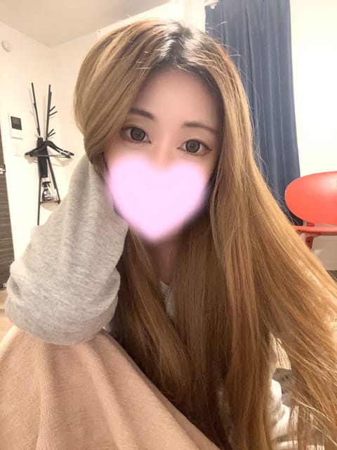 本日はお家でゴロゴロ中だよっ

明日13時～20時まで
橋本ルームにて出勤です❣️

橋本ルームの早番は初めてなので
ド