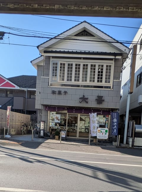 こんにちは✨
お休み明けの来週は…
12日19:00～3:00
13日24:30～3:00
15日24:30～3:00
