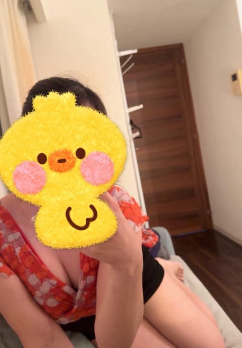 そういえば！おニューネイルになったの💅
ぜひ見て欲しい👀💓💓