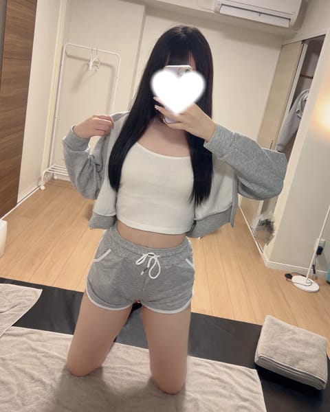 こんばんは！🌙

最近、ばたばたしてたので１週間ぶりになっちゃった…😭
ＧＷは多めに出る予定です！🙈💭
今日【下北沢 2