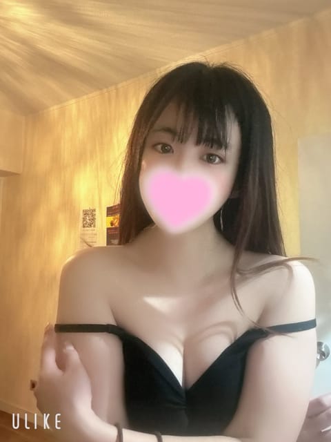 こんばんは！！

まだまだ、空きあります♪

もうすぐで、バレンタインって言うのもあってバレンタインチョコをなつみのマッ