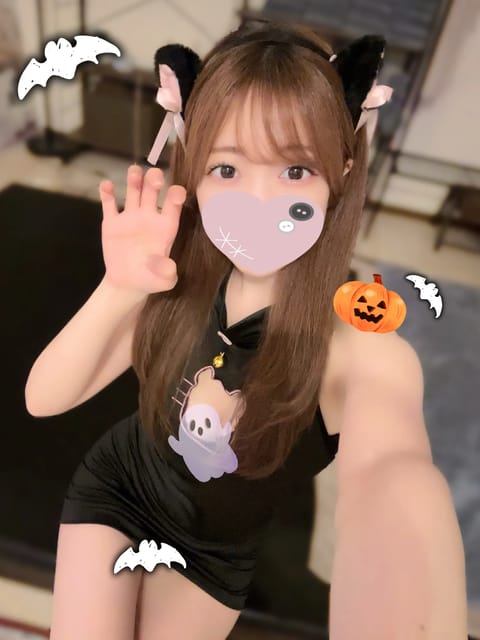 はっぴーハロウィン🎃

遅れましたが24(金)25(土)26(日)と事前ご予約🈵、そして10月もたくさんのご予約本当にあ