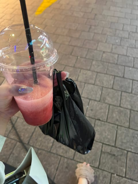 🇰🇷へ行っててお休みしてました~♡
明日からまた出勤よろしくお願いします✊🏻