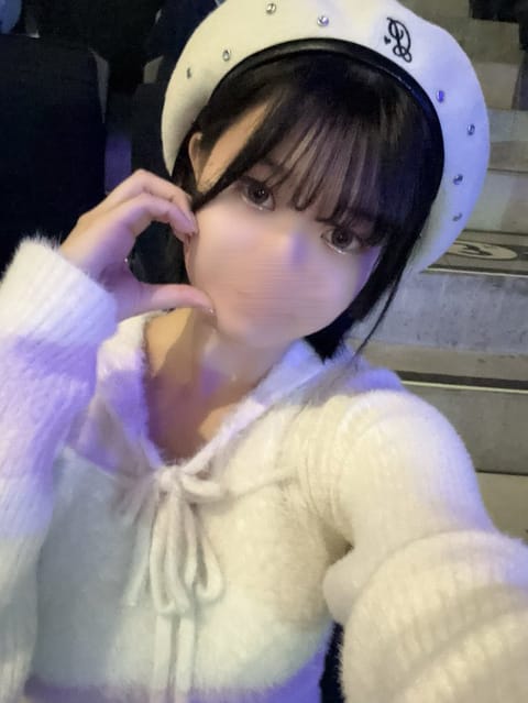 まなです🍒

🌟この後20:00~5:00📍府中 います 🌟

雨上がったね🎶
1週間の疲れ､まなの本格指圧にソファー施