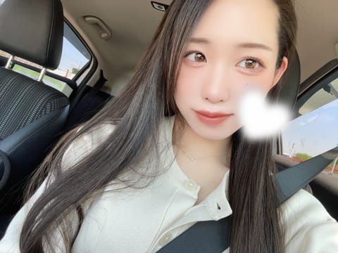 只今出勤中です☀️
本日も宜しくお願いします🙂‍↕️🙂‍↕️

天気がいい日が続くけど皆はＧＷ中何するのかな😮？