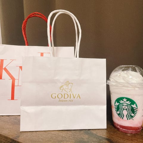 昨日ありがとうございました！
久々に会えてお茶しながらお話しいっぱいした大好きなお兄さんと、はじめましてで気になって来て