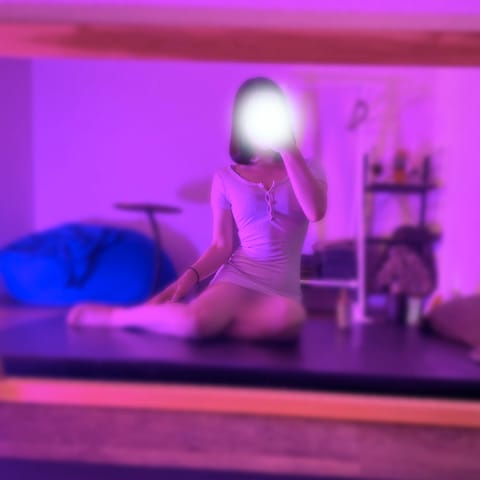 今日は追加出勤📢

13:30〜16:30🉑