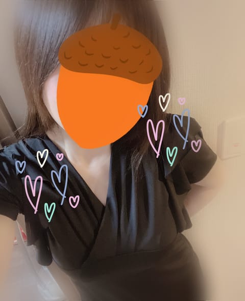 こんにちは🌞

本日、神楽坂roomに出勤しております💓
お待ちしております✨