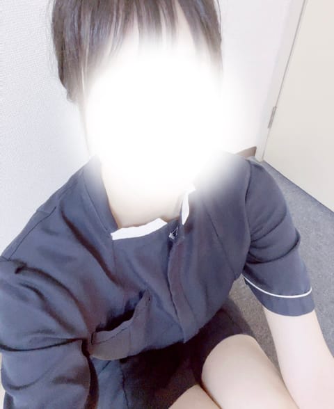 ちはる出勤したよ𓂃 𓈒𓏸

朝まで待ってるからリラックスしにきてね🌱