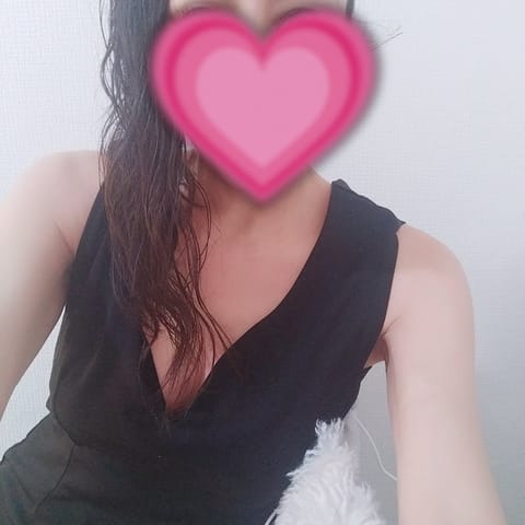 おはようございます😊
最近・身体が、ガチガチ、骨盤矯正にハマってます😊
身体が、柔らかくなれば、いいなぁ💕
今日も、1日