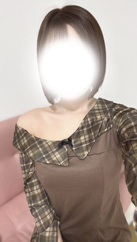5/7,10 19:00-25:00 出勤です♡