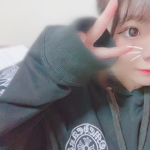 本日から@eden_honmono で
働かせて頂いてます💌

えなです🐈‍⬛🐾

📍浜松ルームの方で出勤してます👶🏻
