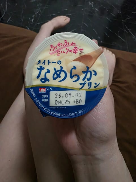 今日ルームにいるから待ってるね^_^
寒いよね？温めておくね(о´∀`о)

ぷりん♡買ったのいいけど✨
スプーンないん