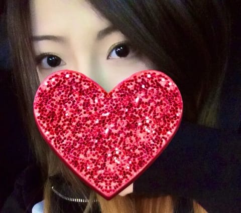 
こんにちは(p`･ω･´q)🔥

本日7/3(水)17:00~出勤です🫧 ͛.*
まだまだ🈳あります🙇!!!

▶︎▷