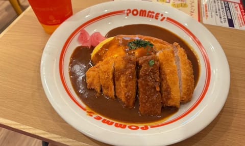 昨日スタッフさんにちゃんとご飯食べてる？って聞かれたけどこのようにちゃんと食べてます🍽️✩

今日はオムライスが食べたく