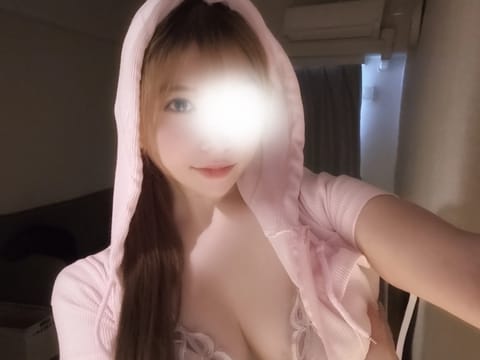 昨日は本指名様方で🈵🩷（ｳﾚし😊

明日12時〜21時迄出勤です🫧
既にご予約頂いてる本指様お待ちしてます♪

まだまだ