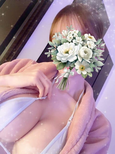 永瀬ゆあ