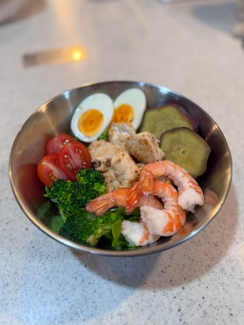 夜はサラダボウル生活🥗
昨日はレモンペッパーチキンにした🍋